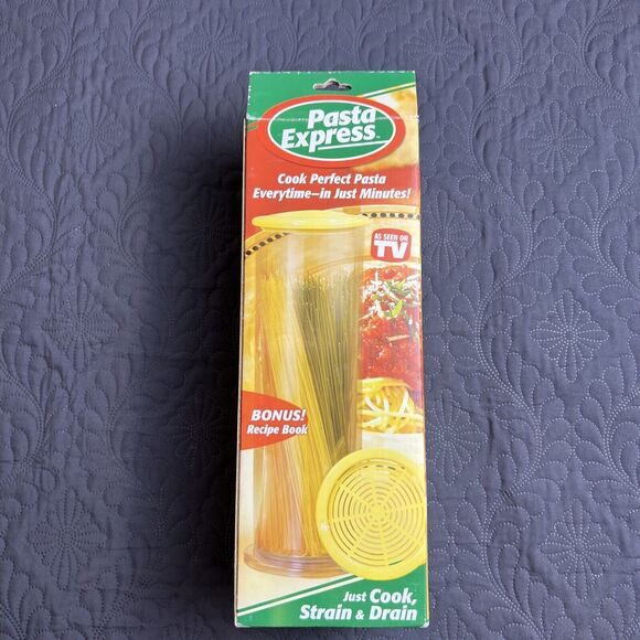 Pasta Express Cooker Pasta Maker Container Fast Easy As Seen On TV Vintage 2005 - Picture 2 of 9
